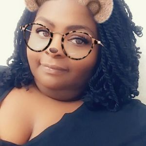 Meet your Posher, Angela